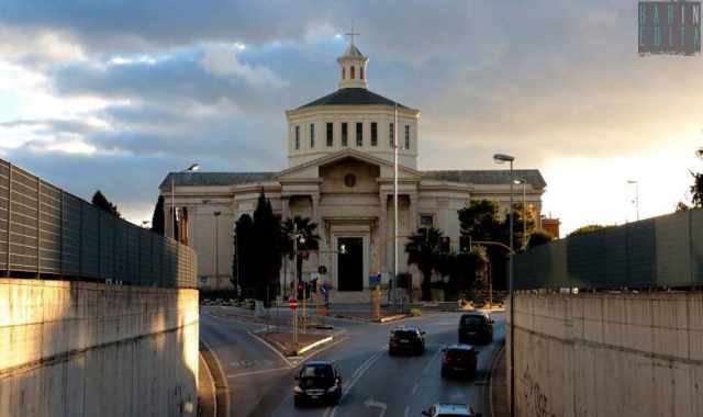 Dal Redentore a Santa Fara, da Goldrake a Don Guanella: le 57 chiese parrocchiali di Bari